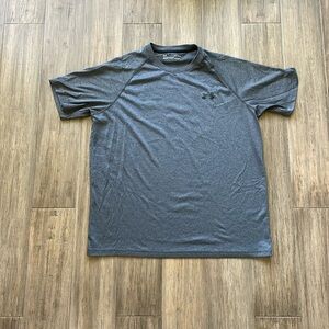 Under Armour heatgear tee Medium